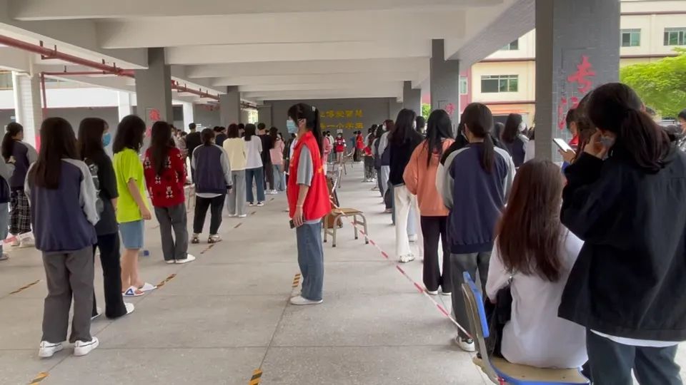 疫情防控不放松 | 校園大規(guī)模核酸檢測