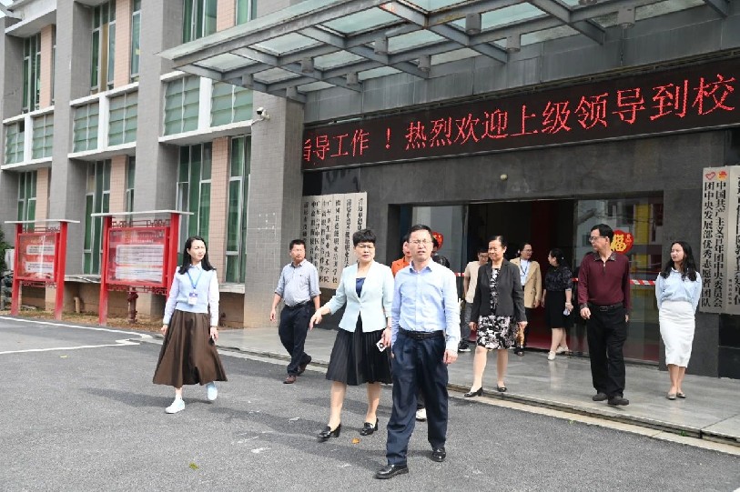 領(lǐng)導(dǎo)蒞臨予關(guān)懷，實(shí)地調(diào)研促提升——副縣長葉榮盛到清遠(yuǎn)市德圣健康職業(yè)技術(shù)學(xué)校調(diào)研